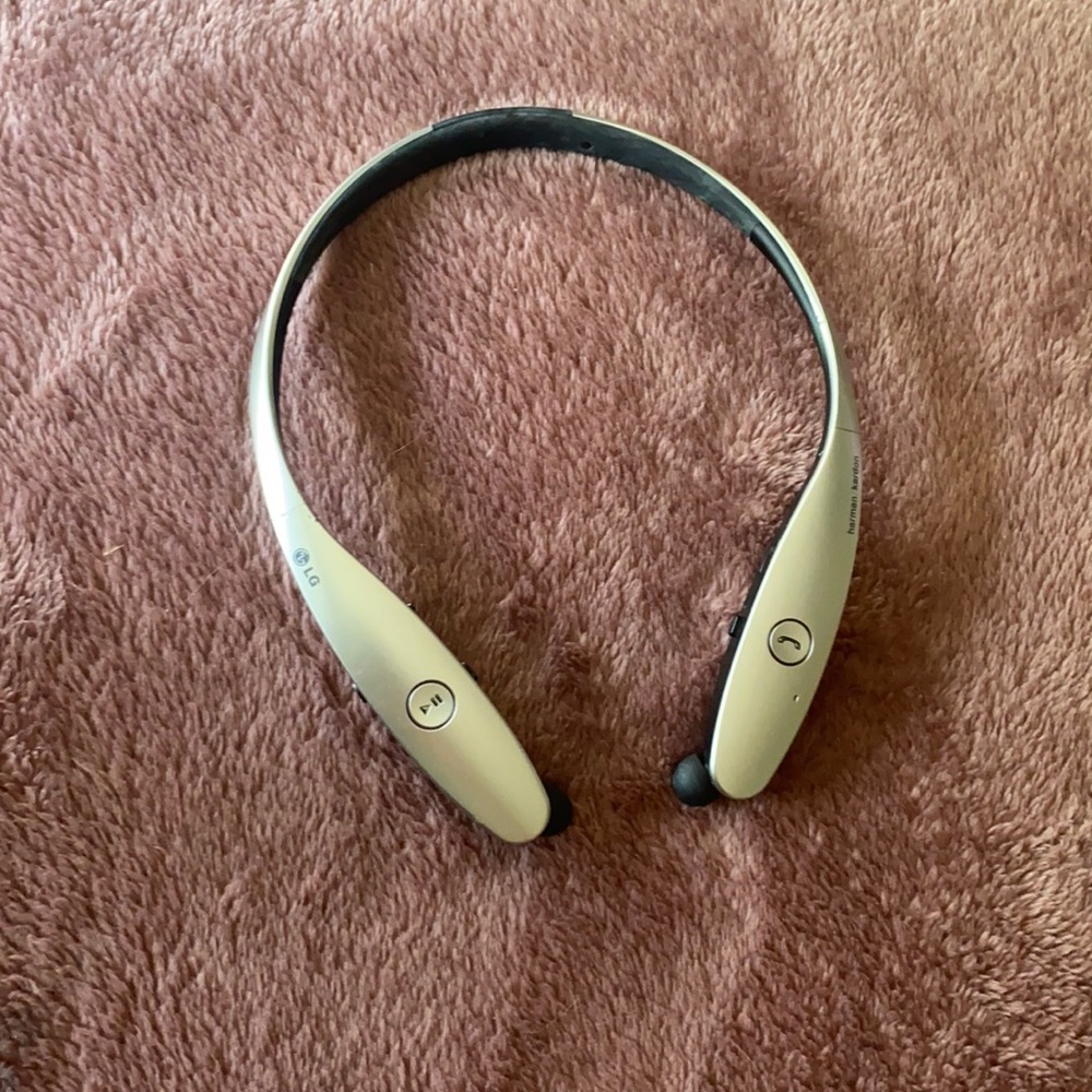 Bluetooth headset device